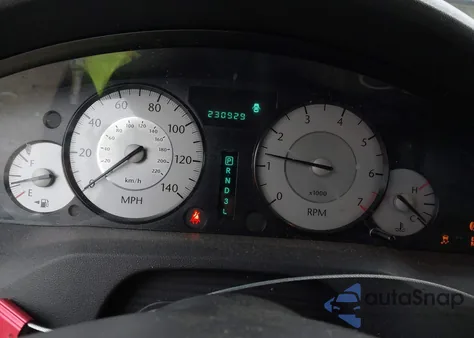 2010 Chrysler 300 Touring/Signature Series/Executive Series z USA, uszkodzony, nr VIN 2C3CA5CV7AH168007